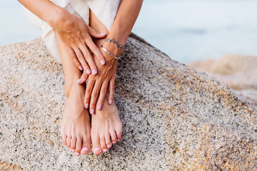 pretty-womans-manicure-pedicure